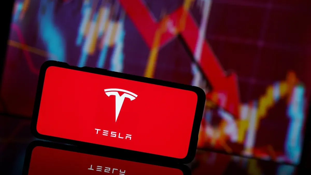 Morgan Stanley Updates TSLA Forecast to $425