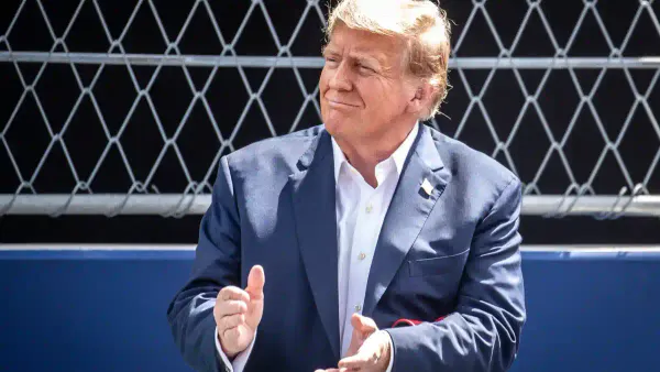 Wacana Tiga Periode Trump Bikin Gaduh, Ini Faktanya