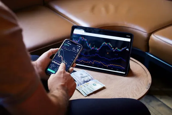 Flash Crash: Penyebab Pasar Saham Jatuh dalam Hitungan Detik