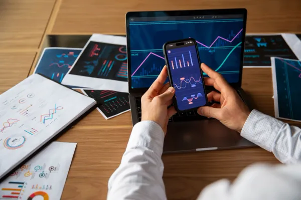 Professional Trader: Ciri, Kebiasaan, Pelajaran bagi Pemula