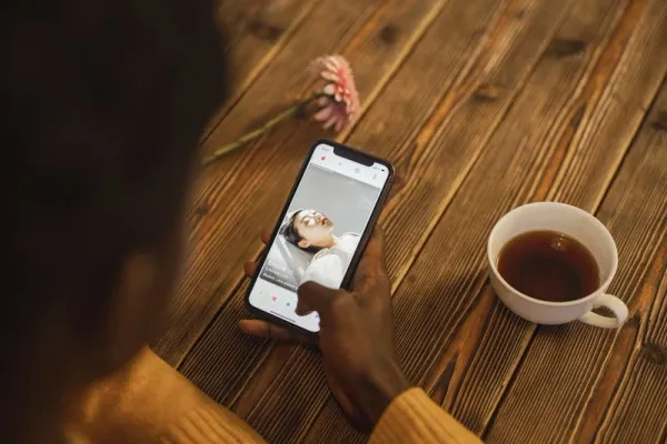 Saham Bumble: Prospek, Kinerja, Harga, dan Cara Beli