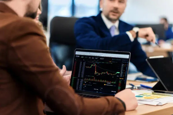 Mengenal Scaling Out: Arti, Kapan Digunakan, dan Cara Kerja